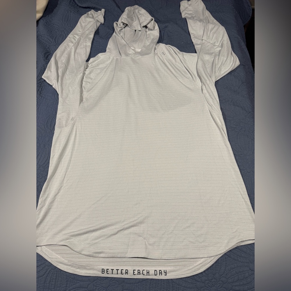 Lululemon License to Train hoodie